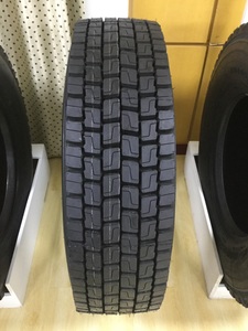 Nous vendons des pneus d'occasion du Japon pour voitures/véhicules et camions 7.50 16 Pneus d'occasion en gros Meilleure qualité - Product Image 6