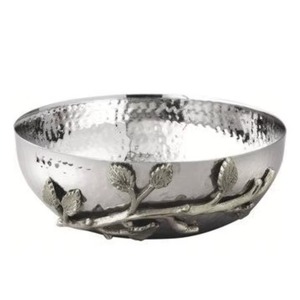 Bol à fruits au design circulaire classique avec des accents floraux, adapté à toutes les occasions de repas - Product Image 6