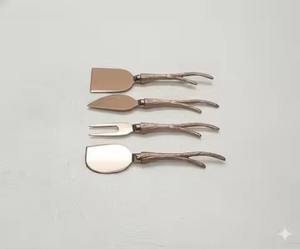 Ensemble élégant de couteaux à fromage en métal, collection de couteaux à fromage de qualité alimentaire pour la table à manger - Product Image 6