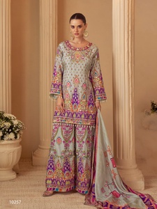 Dhwaja Export Crep Silk Taille Unique, Ensemble Cousu avec Impression Numérique et Broderie Aari - Product Image 2
