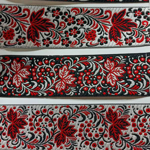 Tissu jacquard floral personnalisé avec bordure en dentelle pour robe de mariée, sari, décoration de vêtements, textile de mode professionnel en gros - Product Image 4