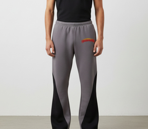 Pantalon de survêtement gris pour homme avec empiècements noirs sur les côtés, taille élastique, logo thermocollé, style décontracté pour l'automne, 100 % coton, style urbain, tissu épais - Product Image 1