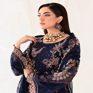 Ramsha Vol R-10 Designers pakistanais trois pièces en mousseline de soie brodée costumes femmes fête porter des robes Panjabi - Product Image 4