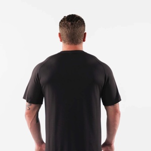 เสื้อยืดโอเวอร์ไซส์ผู้ชายรุ่นใหม่ปี 2026 ผ้าฝ้าย 100% ระบายอากาศได้ดี เป็นมิตรกับสิ่งแวดล้อม พิมพ์โลโก้ตามสั่ง แห้งเร็ว มีหลายขนาด - Product Image 3