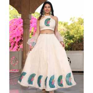 Maandvi pour ensemble Lehenga Choli en soie peinte à la main motif paon, taille XS, pour mariage, origine Rajasthan, toutes saisons - Product Image 2