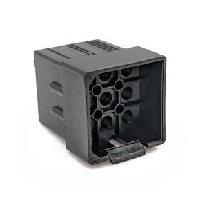 Adaptateur Rectangulaire 9 Positions, Boîtier de Connecteur Rectangulaire Automobile, Prise de Montage sur Panneau, Connecteur à Encliquetage pour Circuit Imprimé - Product Image 1