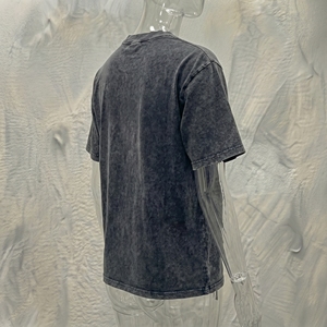 T-shirt en coton surdimensionné pour homme, imprimé Snow Grace Wolf Pack, manches courtes, col rond, coupe décontractée - Product Image 6