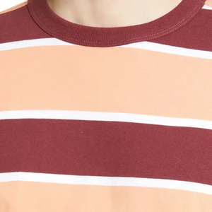 Nueva Camiseta de Moda de Manga Corta con Cuello Redondo, Corte Ajustado, Marca Privada, Estilo Lujoso para Hombre - Product Image 3