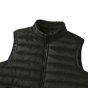 Nuevo Chaleco Acolchado de Algodón, Color Negro, con Cierre, Cálido para Invierno, Cuello Alto, 400 Gsm - Product Image 3