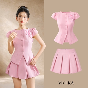 Conjunto de Dos Piezas Rosa para Mujer, Blazer con Peplum, Falda Plisada, Estilo Dulce, Primavera Verano, Manga Corta, Cuello Redondo, Color Sólido, MIA - Product Image 1