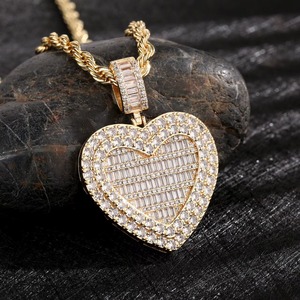 Collar con Colgante de Corazón de Moissanita de Lujo, Chapado en Oro, con Incrustaciones de Moissanita VVS, Joyería Hip Hop con Aspecto de Diamante - Product Image 6