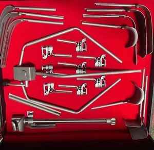 ชุดเครื่องมือผ่าตัดแบบใช้ซ้ำได้ชนิดเหล็กกล้าคุณภาพสูง ขายดี พร้อมโครงรูปทรงวิชโบน สำหรับการผ่าตัดกระดูกและข้อ - Product Image 2