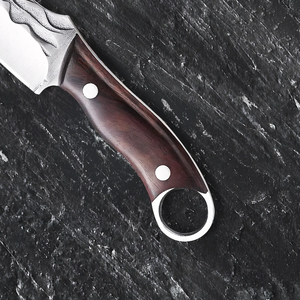 Cuchillo de Chef Artesanal Edge Master, Hoja de Acero al Carbono, Mango de Madera, Funda de Cuero, Diseño Ambidiestro - Product Image 2