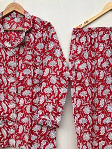 ชุดนอนผ้าฝ้ายสำหรับผู้หญิง แขนยาว พิมพ์ลายดอกไม้ สวมใส่สบาย เหมาะสำหรับฤดูร้อนและฤดูใบไม้ผลิ ราคาขายส่ง - Product Image 6