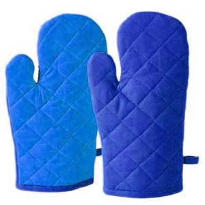 Eco-Friendly Heat Resistant Recycled Cotton Oven Mitts and Pot Holder Set with Custom Printed Design Not Dishwasher Safe - Product Image 2