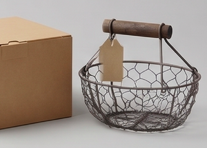 Rustic Wire Storage <b>Basket</b> With Wooden Handle Round Shape For Kitchen Use Durable Metal Mesh Design Single Tier Standalone Rack - Product Image 5