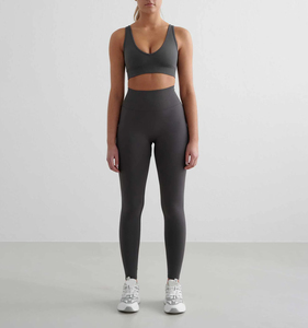 Leggings de sport tendance pour femmes grandes tailles, taille haute, effet ventre plat, sans coutures, respirants, extensibles dans quatre directions, ensemble de yoga - Product Image 1