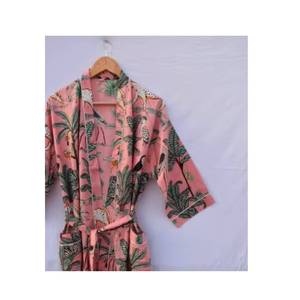 Peignoir en tissu 100% coton imprimé bloc à la main avec cordon de serrage Peignoirs de bain toutes saisons - Product Image 4