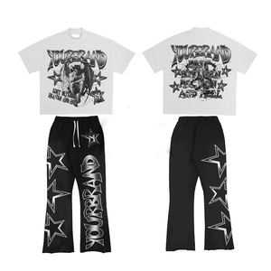 Conjunto de Pantalón y Camiseta de Poliéster y Elastano de Primera Calidad para Mujer, 180 GSM, Negro y Blanco, Estampado y Sublimado con Logotipo Personalizado - Product Image 1