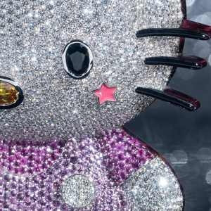 Colgante Hello Kitty Hiphop con Diamantes Moissanite VVS Totalmente Cubiertos de Plata de Ley 925 con Baño de Rodio, Joyería Personalizada para Bodas - Product Image 4