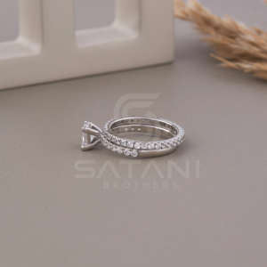 Conjunto de Anillo de Compromiso y Anillo de Boda de Oro de 14K con Moissanita Corte Princesa, Chapado en Rodio, Diseño de Lujo para Mujer, Regalo - Product Image 4