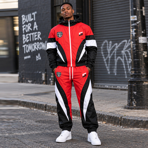 Survêtement avec capuche zippée, tenue sportive d'automne coupe classique, matière polyester, streetwear de luxe, ensemble de jogging - Product Image 3