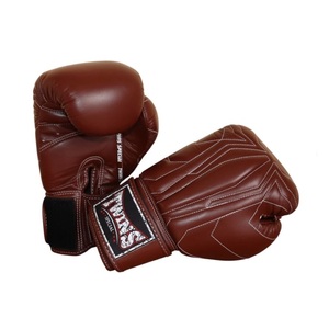 Custom Premium Boxing Gloves Genuine Cowhide Adjustable Wrist <b>Strap</b> Lightweight Breathable Full Finger Sparring Gloves Fitness - Product Image 2