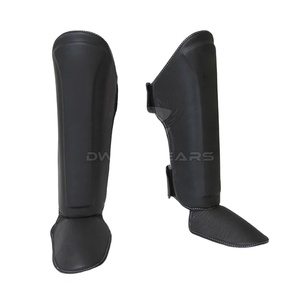 Prix de gros du cuir Protège-tibias Matériel de boxe Fabriqué au Pakistan - Product Image 1