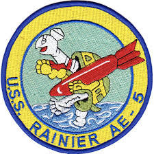 Parche bordado circular Uss Rainier Ae 5 para coser en tela, ideal para regalos - Product Image 1