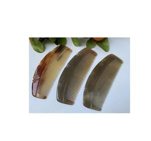 Peine de cuerno elegante hecho a mano para peinar el cabello, desenredar, cuidar el cabello, para peluquería profesional, cuidado de belleza, acabado suave - Product Image 4