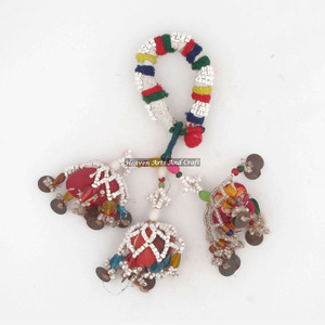 Pulseras de Borlas Suaves Personalizadas, Nuevas y Más Vendidas, Suministro al por Mayor de la India a Buen Precio Directamente del Fabricante - Product Image 2