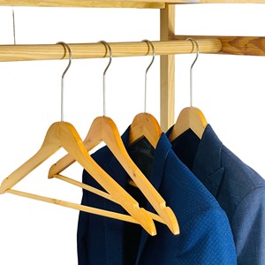 Perchas de madera más vendidas de Vietnam, venta al por mayor, perchas de pino personalizadas con logotipo a bajo precio - Product Image 5