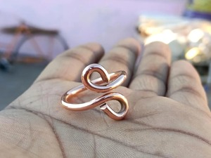 Bague en cuivre réglable faite à la main, bijoux vintage faits à la main pour fête de mariage, collection de cadeaux pour femmes - Product Image 1