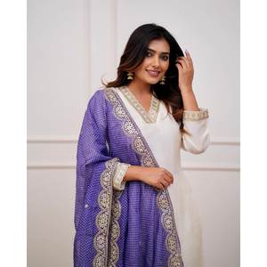 Hermoso Salwar Kameez de Algodón para Fiestas, Talla XL, Top y Pantalón con Dupatta, Elegante Ropa de Fiesta - Product Image 4