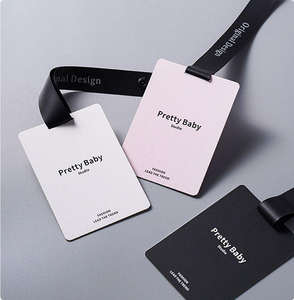 Etiquetas colgantes personalizadas para ropa con logotipo, etiquetas de papel impresas con marca privada para prendas - Product Image 4