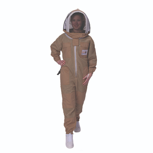 Équipement professionnel de nouvelle génération, conçu pour un mouvement et un confort optimaux, doté d'un tissu de haute qualité. - Product Image 1