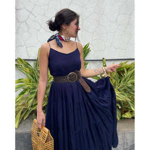 Magnifique robe simple bleu marine coupe trapèze à col en V, confortable, taille naturelle en satin, taille XS - Product Image 6