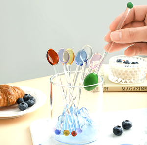 ช้อนแก้วโบโรซิลิเกตสีสันสดใส น้ำหนักเบา ทนความร้อน ดีไซน์มินิมอลทันสมัย สำหรับร้านกาแฟ ตกแต่งบ้าน หรือเป็นของขวัญ - Product Image 5