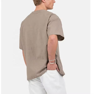 Production en gros de t-shirts 100% coton, fabricant OEM sur mesure, fournisseur de vêtements vierges respirants à marque privée - Product Image 3