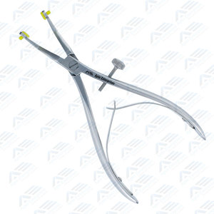 Pinces orthodontiques pour couronnes Instruments dentaires en acier inoxydable de qualité supérieure pour la précision et la durabilité des procédures orthodontiques - Product Image 1