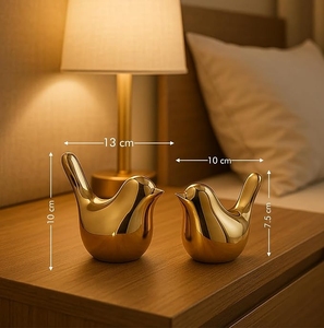 Figurines traditionnelles d'oiseaux dorés en paire, accent décoratif de table pour cheminée, table basse et décoration d'étagère - Product Image 4