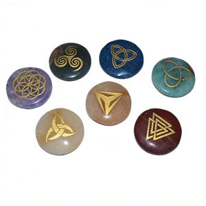 Ensemble de pierres des sept chakras celtiques, collection de cadeaux d'affaires gravés de luxe - Product Image 1