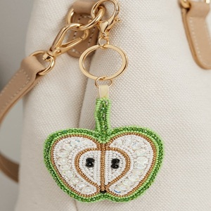 Llavero Elegante Hecho a Mano con Cuentas de Semillas, Diseño Personalizado, Llavero con Bordado de Cuentas de Semillas - Product Image 3