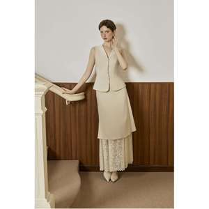 Vestido de Mujer Vietnam KA47 con Bordado de Encaje, Liso Teñido, Cierre de Botón Único, Chaleco Transparente MINE con Diseño de Encaje Floral - Product Image 1