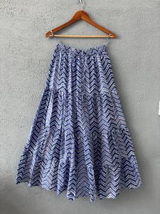 Modèle de couture pour jupe longue décontractée pour femmes, taille élastique respirante, design à étages avec méthode de tissage non tissé - Product Image 5