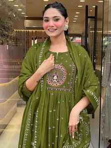 Pink Other Party Quick Dry Kurta with Embroidered Dupatta Regular Fit Traditional Indian Women's Casual Wear - Product Image 3