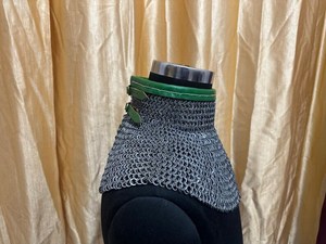 ชุดเกราะคอโลหะทำมือทรงกลมแบบคลาสสิกเชื่อมติดกัน สำหรับชุดยุคกลาง - Product Image 2