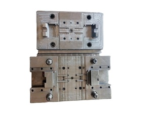 Fabricación de Herramientas de Estampación de Chapa Metálica de Alta Precisión Personalizadas OEM, Troquelado de Metal por Corte de Alambre, Molde para Metal - Product Image 5