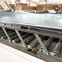 Machine à plastifier automatique à grande vitesse de flûte pour la feuille de carton ondulé et la chaîne de production d'emballage de boîte de carton