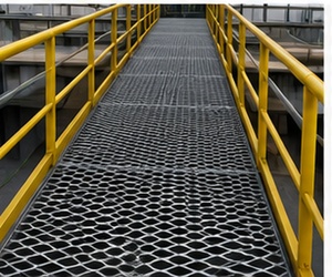 Aluminum Expanded Metal Mesh Diamond Pattern <b>Fence</b> Panel Custom Size Security Protection Aluminum Expanded Metal Mesh - Product Image 1